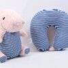 Spokey CUDDLY 2v1 Dětský cestovní polštářek a plyšová hračka v jednom, hrošík